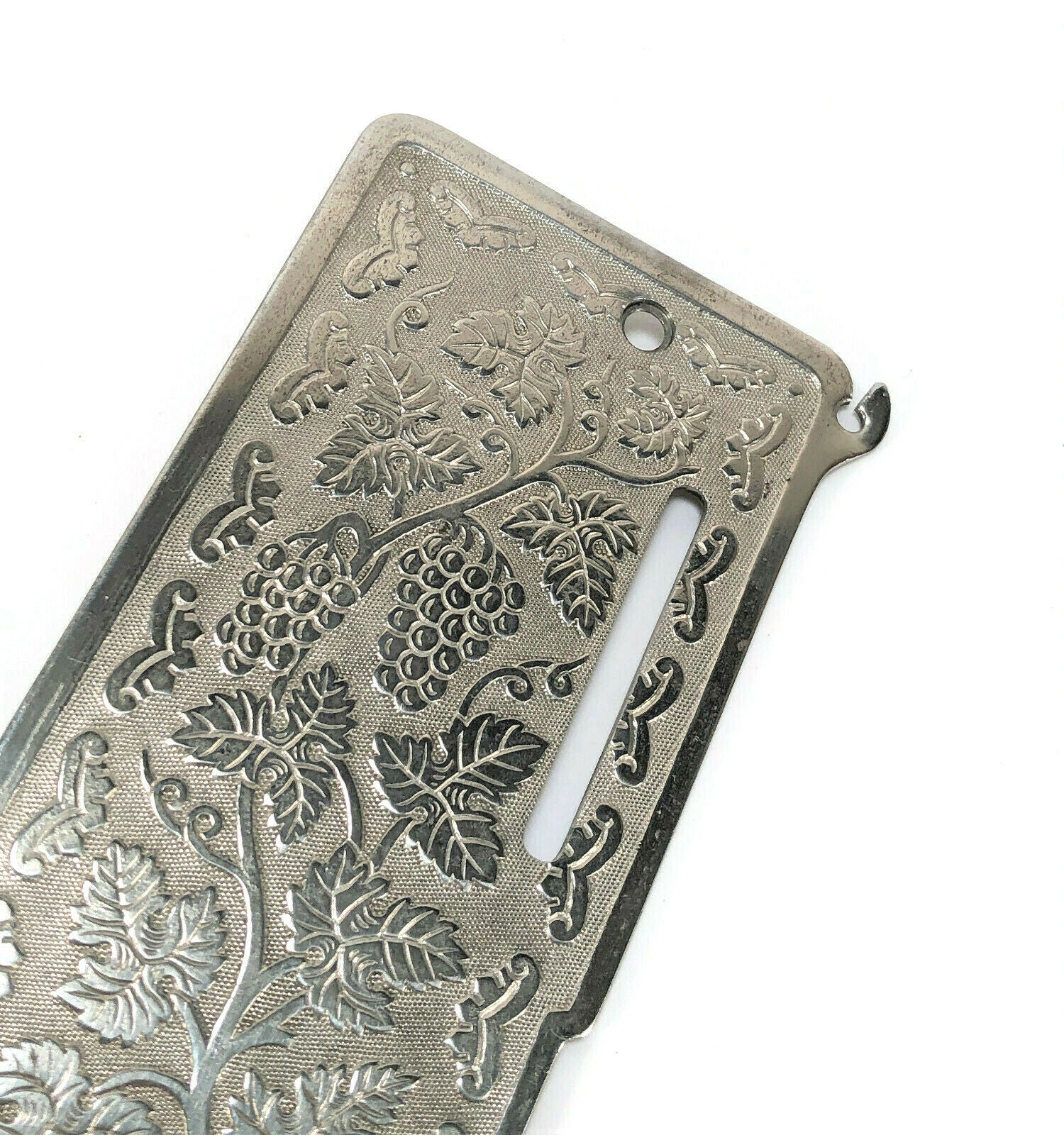Early Singer 28 128 Sewing Machine Side Face Plate with Grape Vine Pattern Simanco 8361 E - Image 2