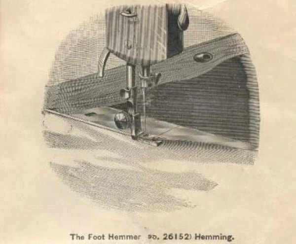 Early Singer Sewing Machine Low Shank Hemmer Feller Foot Simanco 26152 Puzzle Box - Image 3