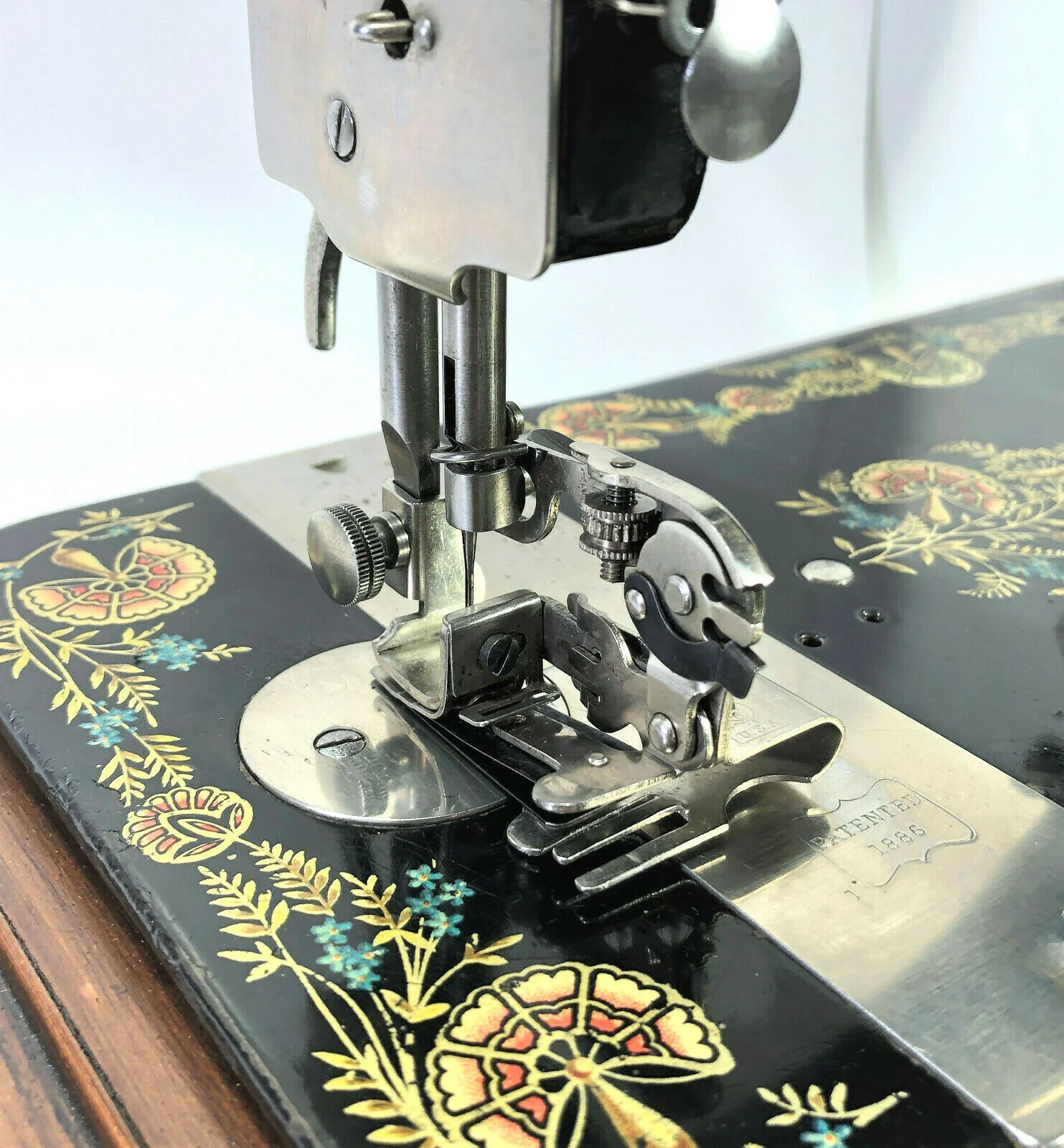 Early Singer Sewing Machine Low Shank Ruffler Foot Simanco 26156 Puzzle Box - Image 3
