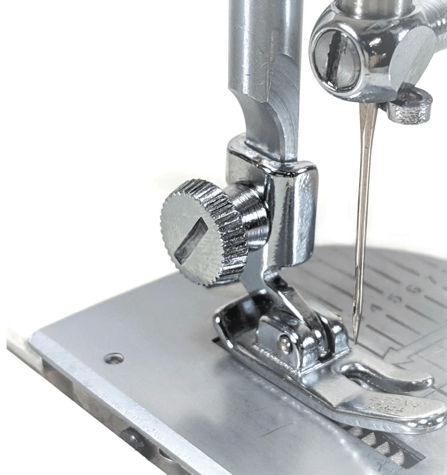Late Singer Sewing Machine Presser Foot Thumb Screw White 221K Featherweight Stylist - Image 2