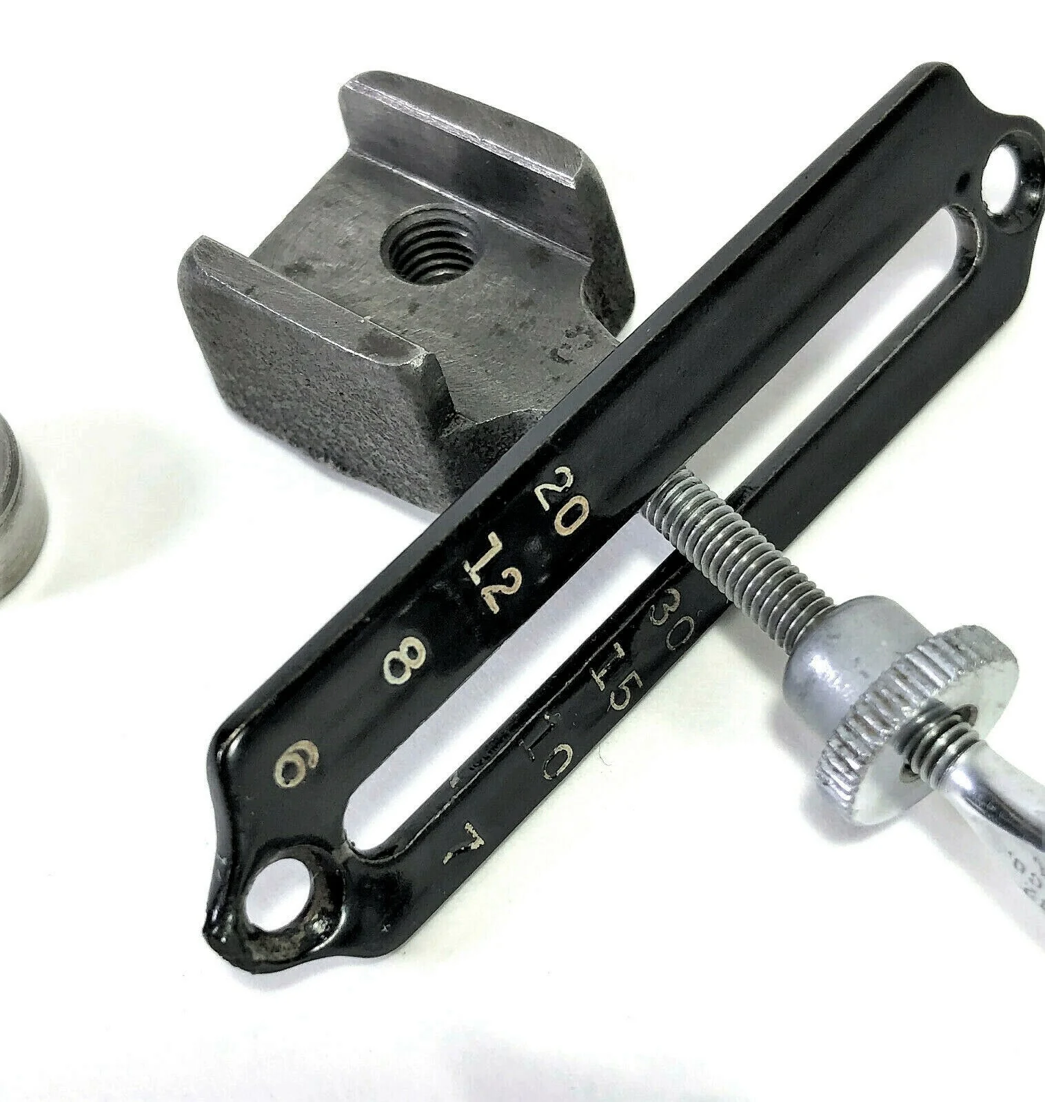 Rare Singer 221 Featherweight Sewing Machine Blackside Stitch Length Regulator Assembly - Image 3