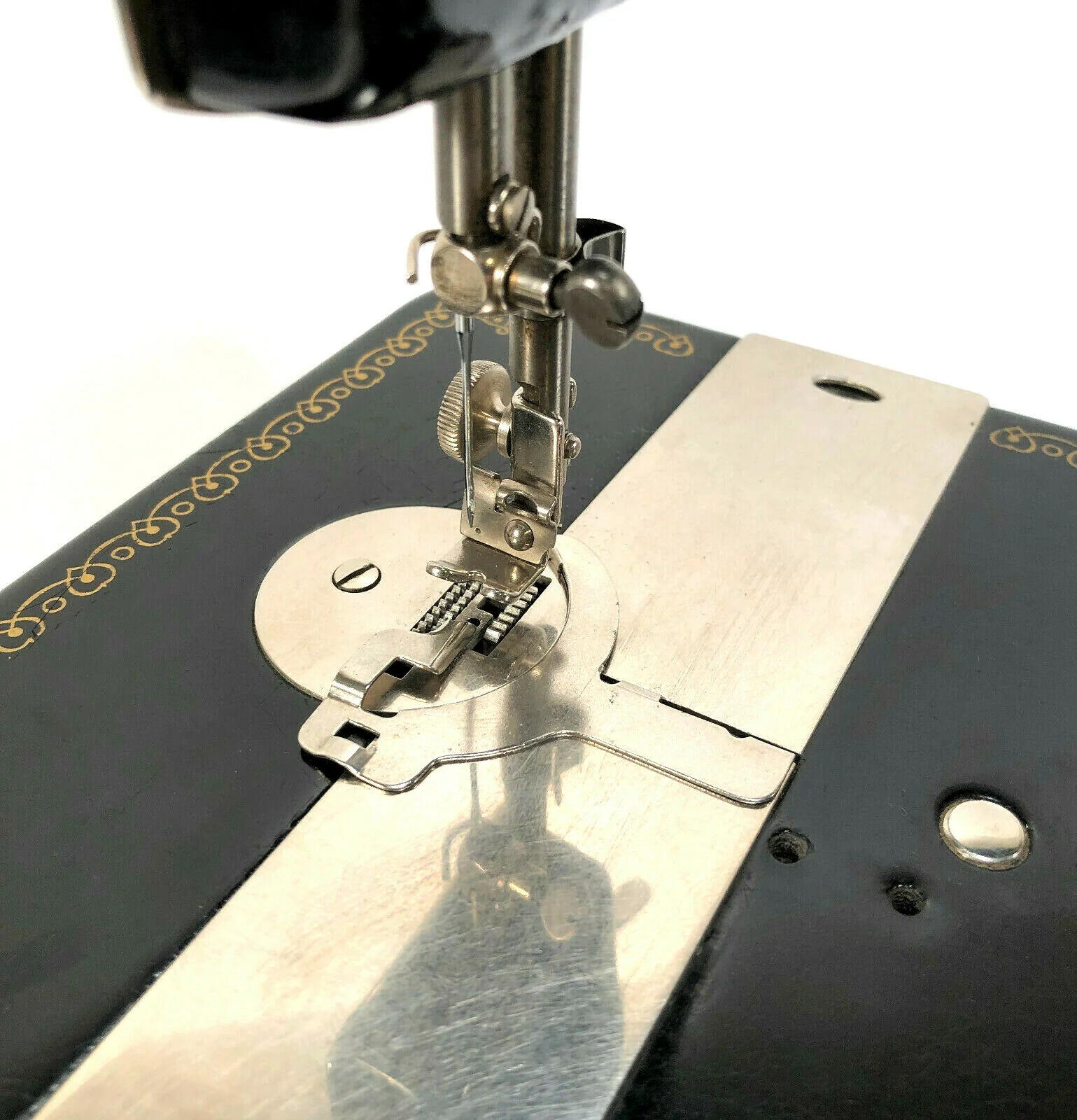 Singer 127 128 Sewing Machine Underbraider Attachment Original Simanco - Image 3