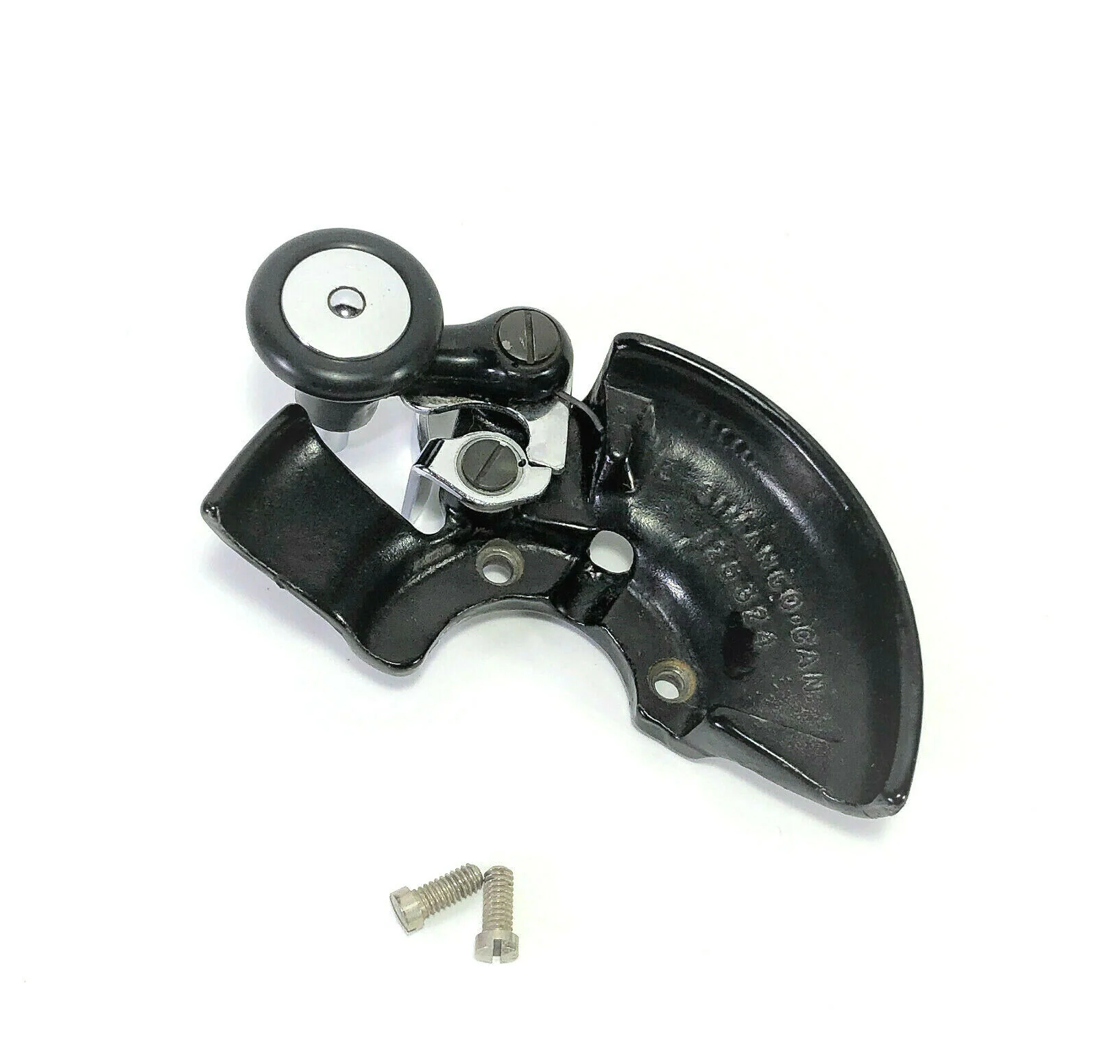 Singer 15-90 Sewing Machine Bobbin Winder Belt Guard Assembly Trefoil Decal Simanco 125324 - Image 3