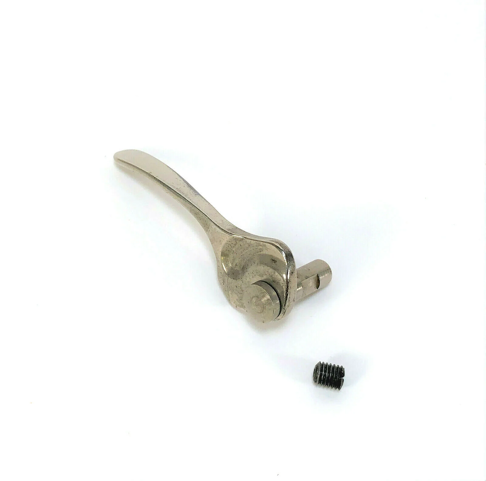Singer 15 Sewing Machine Presser Bar Foot Take Up Lever Simanco Part 55621 - Image 2