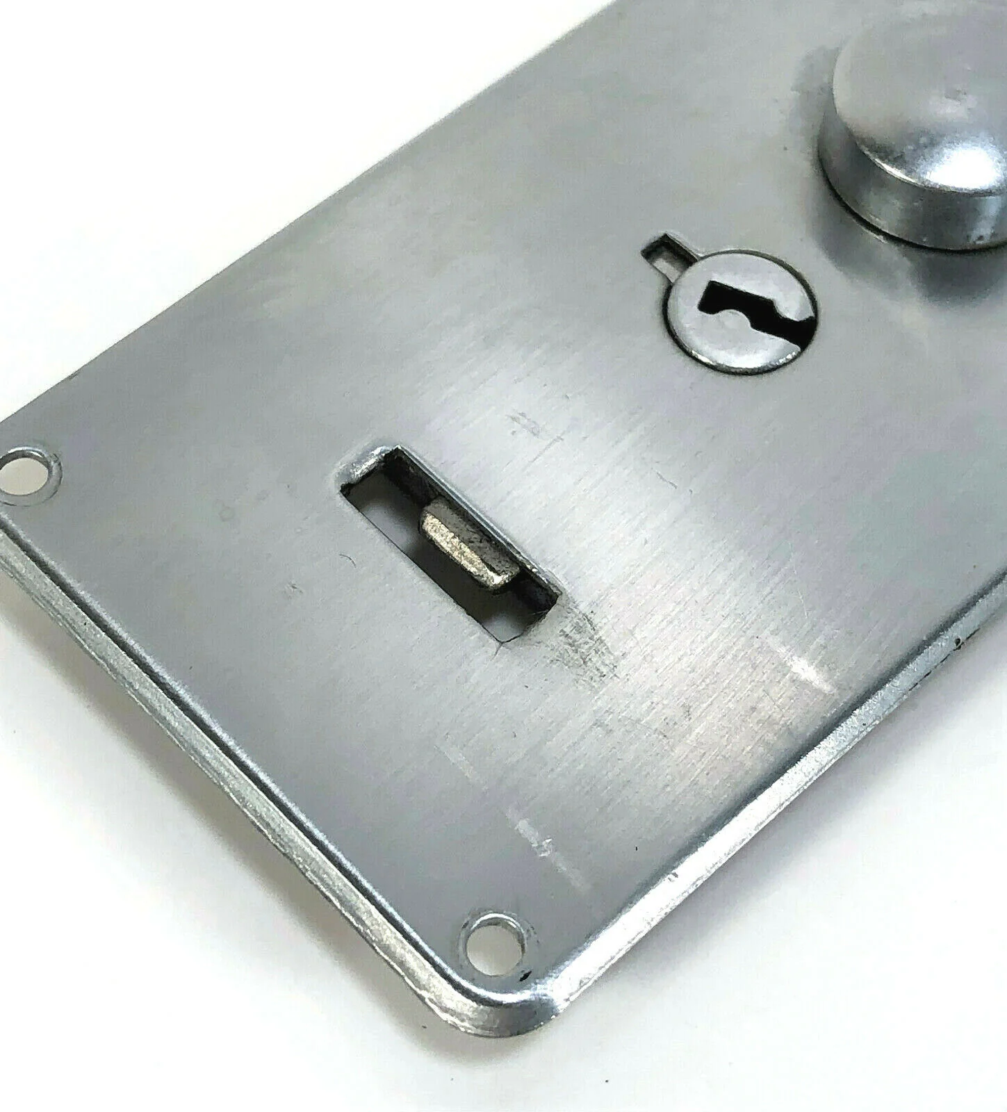 Singer 221 Featherweight Sewing Machine Carry Case Latch Lock Type III Beveled Edge - Image 2