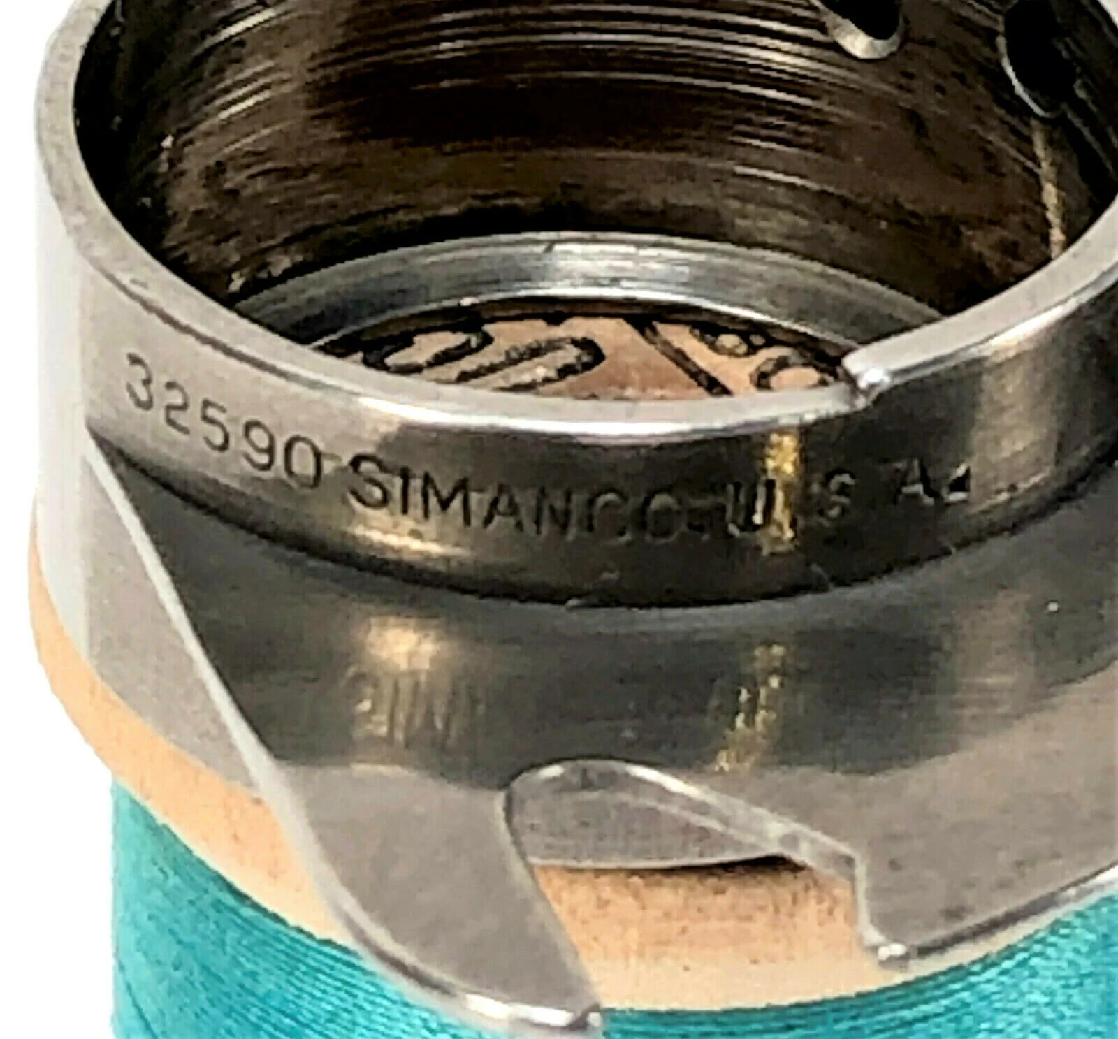 Singer 66 99 Sewing Machine Bobbin Case Original Simanco Part 32590 - Image 4
