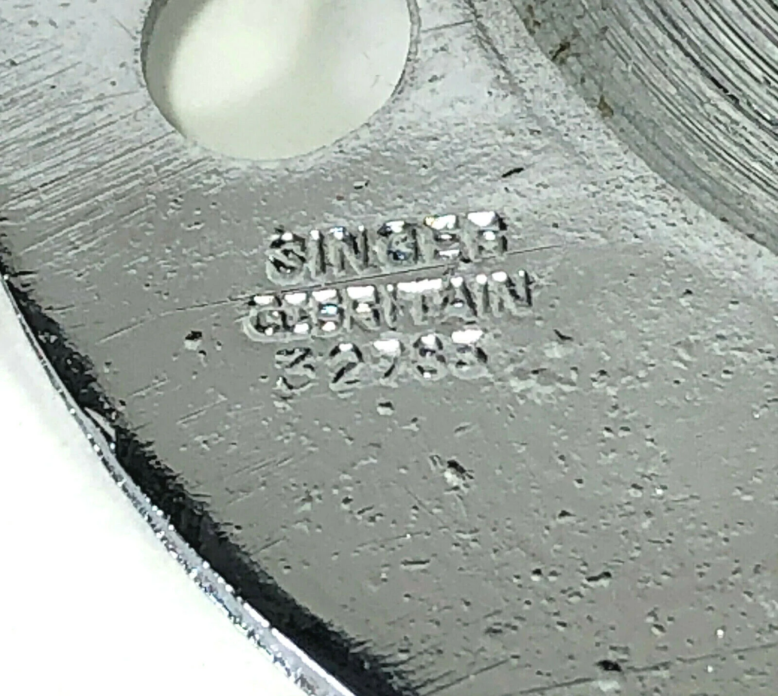 Singer 66 99 Sewing Machine Graduated Throat Needle Plate Simanco 32783 - Image 4