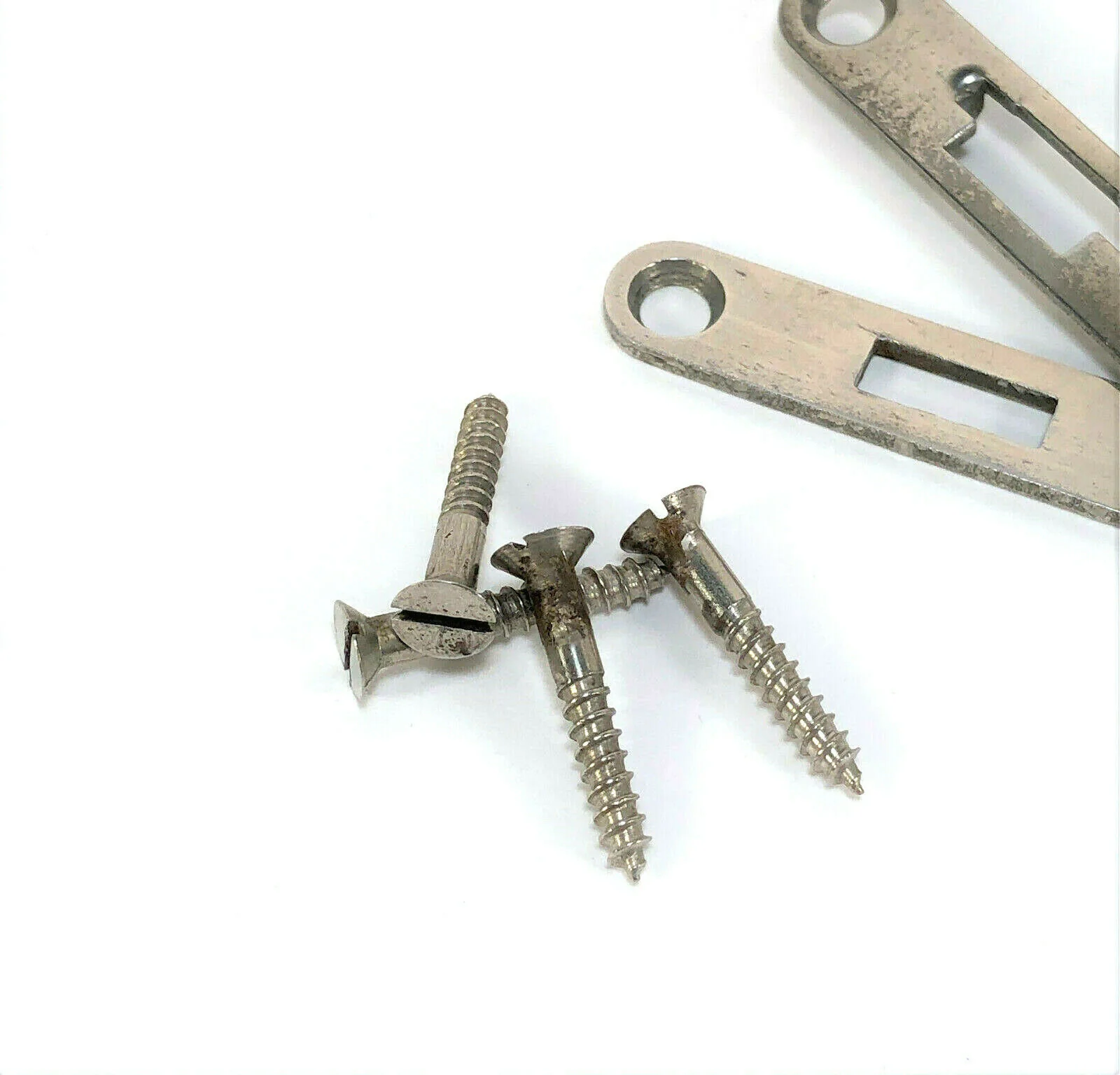 Singer Sewing Machine Bentwood Case Base Latch Plate Set Simanco 124517 87427 - Image 3
