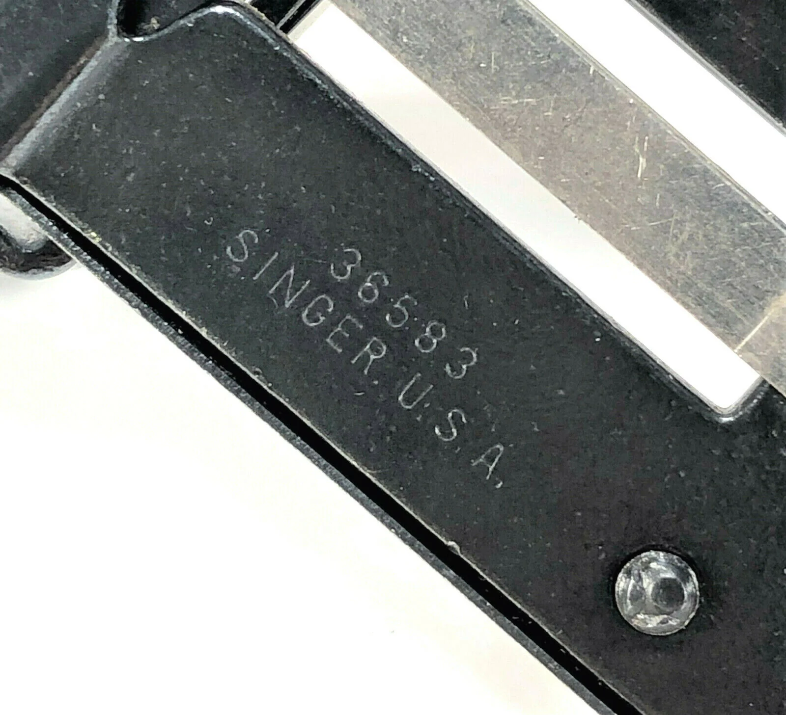 Singer Sewing Machine Blackside Low Shank Tucker Foot Attachment Simanco 36583 B - Image 4