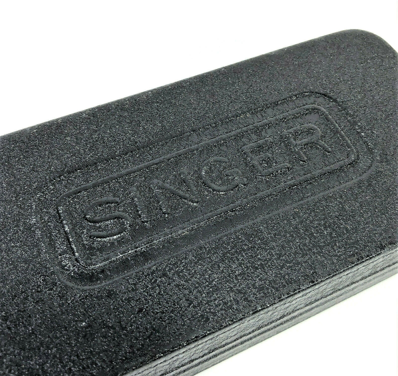 Singer Sewing Machine Godzilla Attachment Set Low Shank Feet and Accessories in Crinkle Case - Image 4