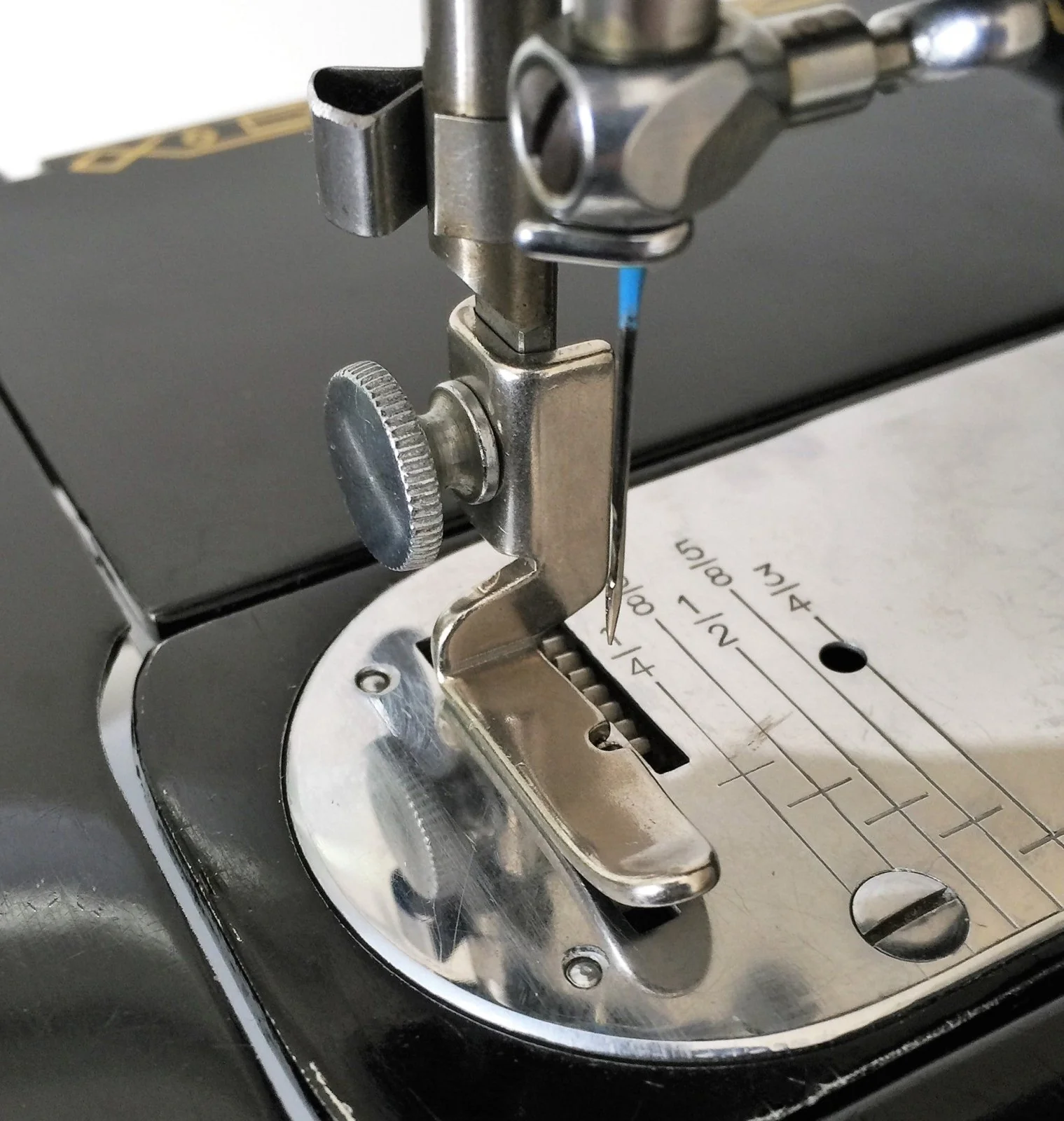 Singer Sewing Machine Low Shank Left Toe Cording Foot Simanco 15429 160845 66777 - Image 2