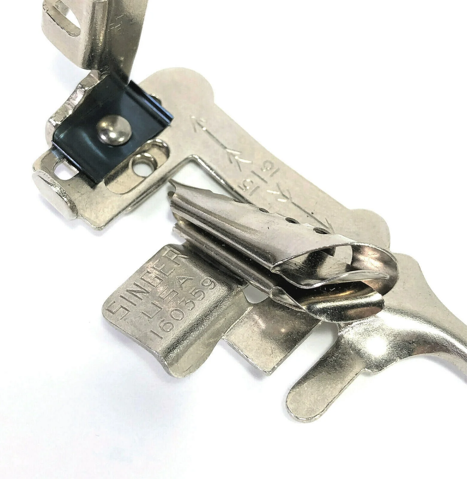 Singer Sewing Machine Low Shank Multi Slotted Binder Foot Attachment Simanco 160359 - Image 2