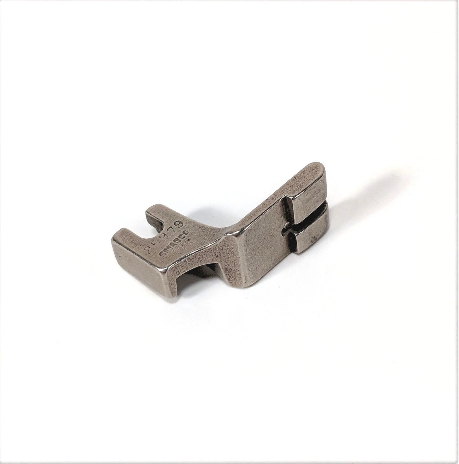 Singer Sewing Machine Low Shank Split Double Toe Gathering Shirring Foot Simanco 25979 - Image 3