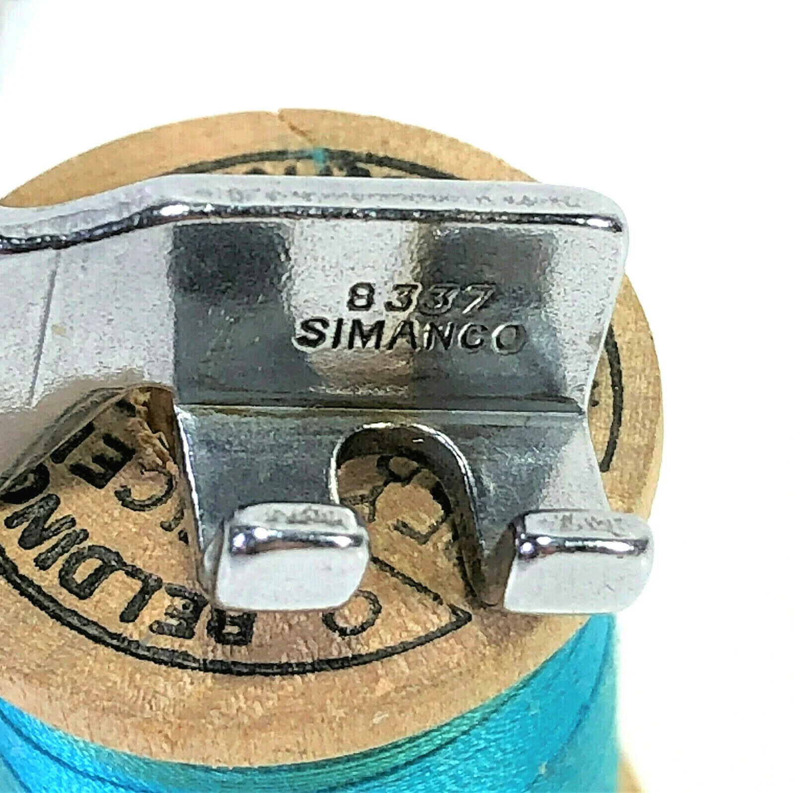 Singer Sewing Machine Low Shank Standard Straight Stitch Presser Foot Simanco 8337 - Image 2