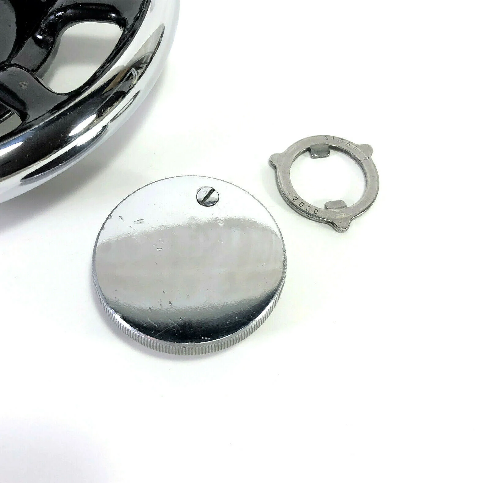 Singer Sewing Machine Spoked Chrome Rim Balance Hand Wheel w Stop Motion Knob Simanco 15282 - Image 3
