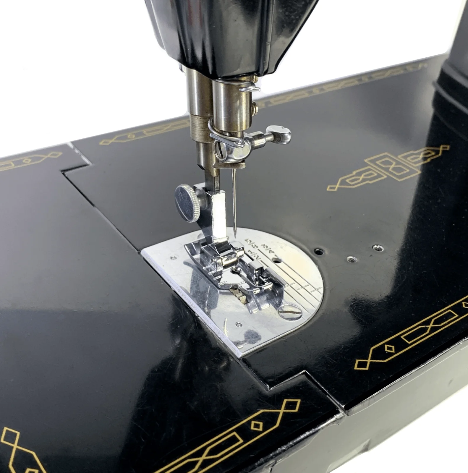 Singer Slant Shank Sewing Machine Quilting Foot with Scant 1/4" Guide 301 401 403 500 503 - Image 3