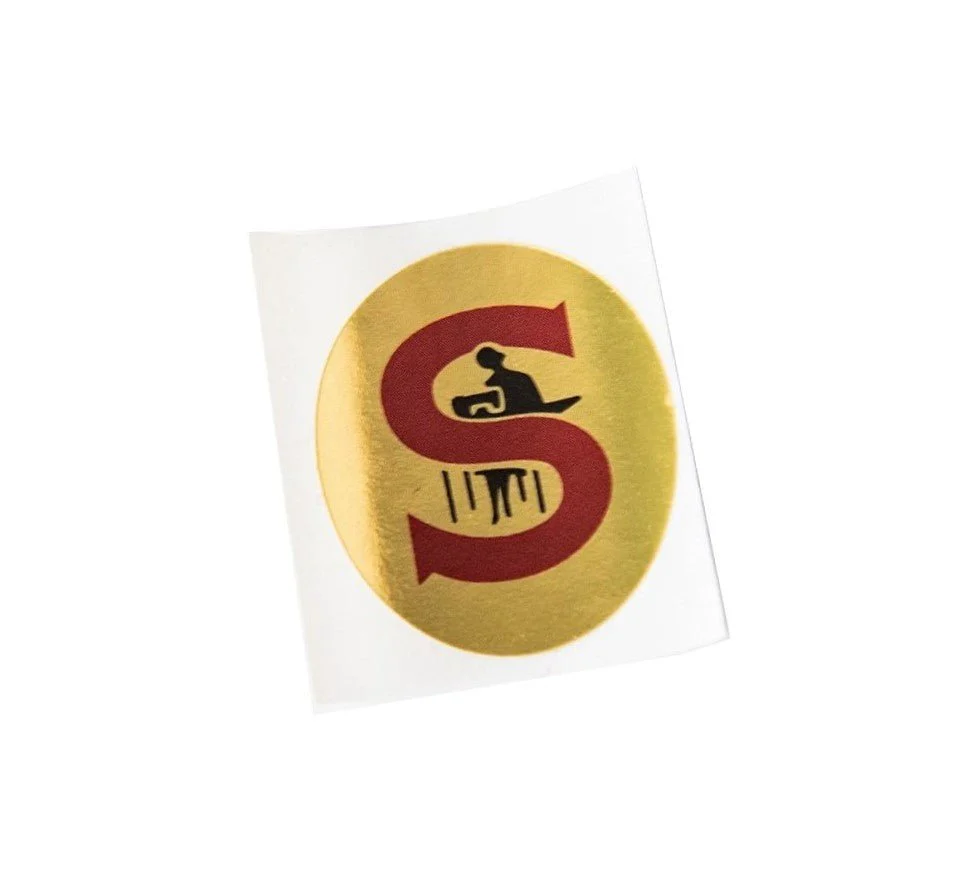Singer White 221 Featherweight Sewing Machine Red S Replacement Badge Emblem - Image 2